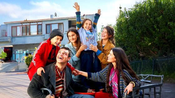 مسلسل المشردون الحلقة 19 مترجمة